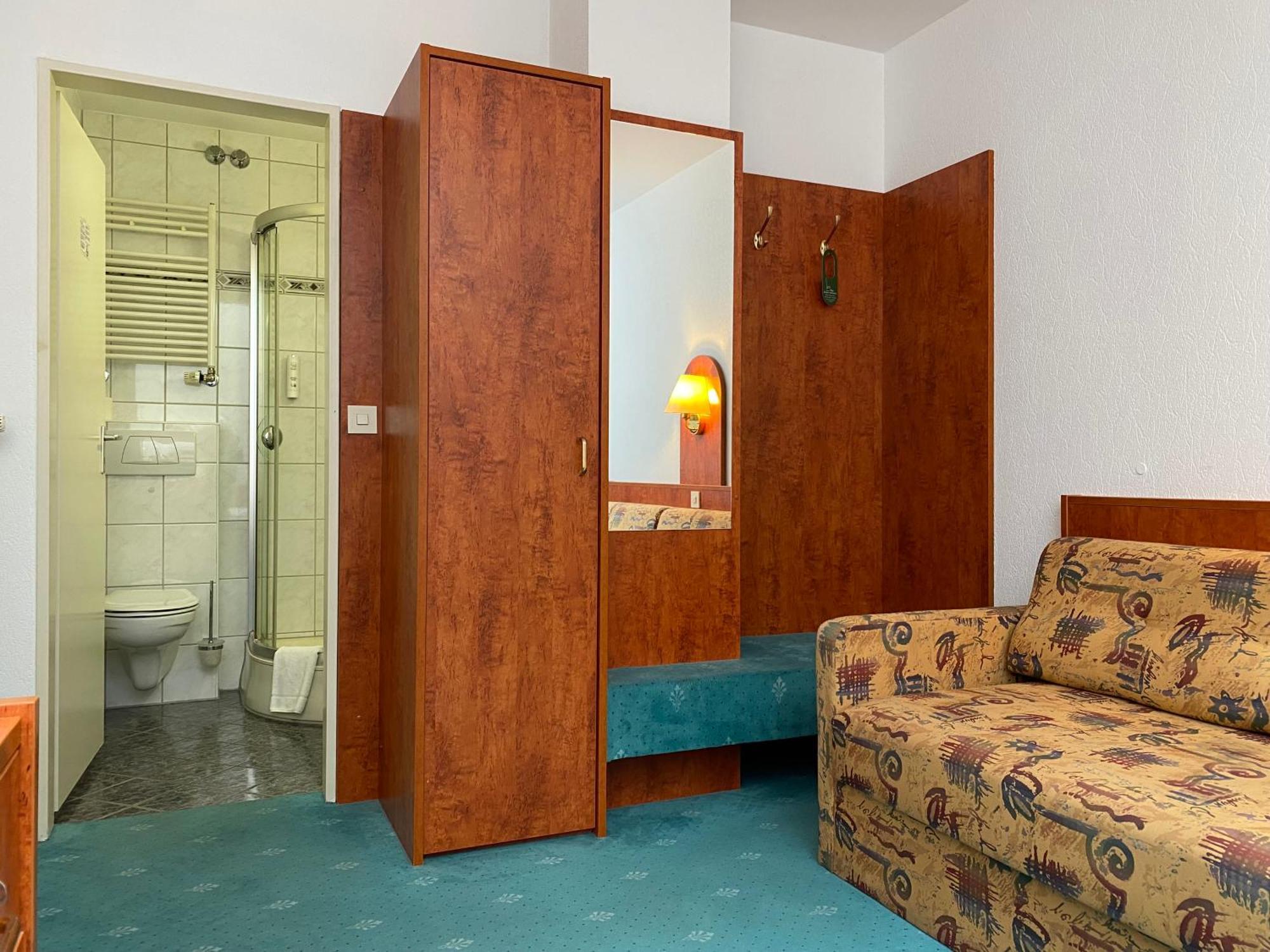 Hotel Hansa Offenbach am Main Bagian luar foto