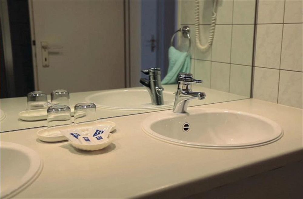 Hotel Hansa Offenbach am Main Bagian luar foto