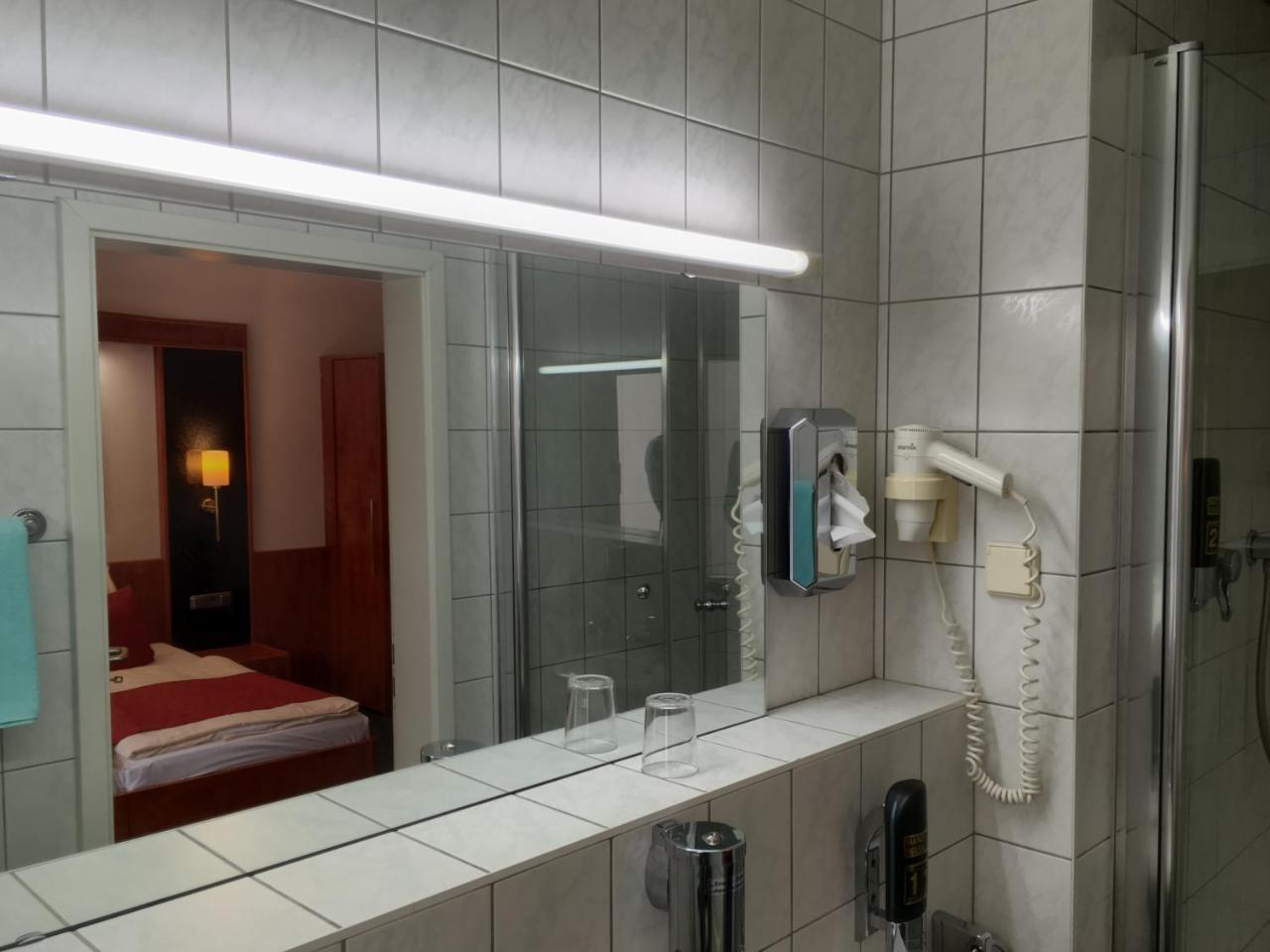 Hotel Hansa Offenbach am Main Bagian luar foto